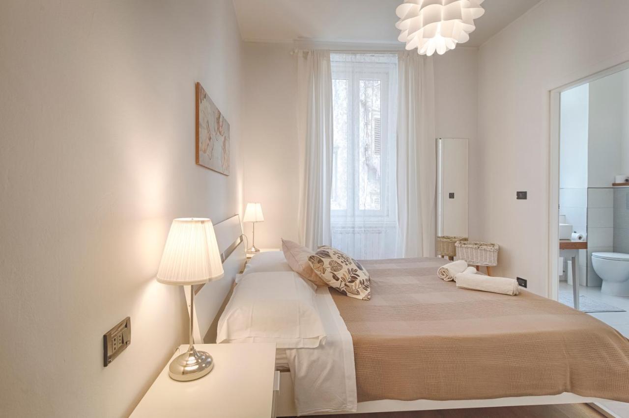 Mihaela Apartment - Charme Near The Station ตรีเอสเต ภายนอก รูปภาพ
