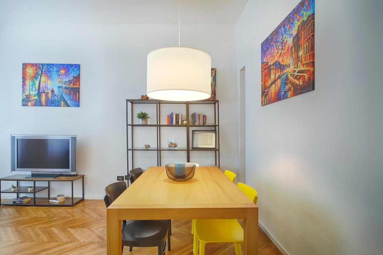 Mihaela Apartment - Charme Near The Station ตรีเอสเต ภายนอก รูปภาพ